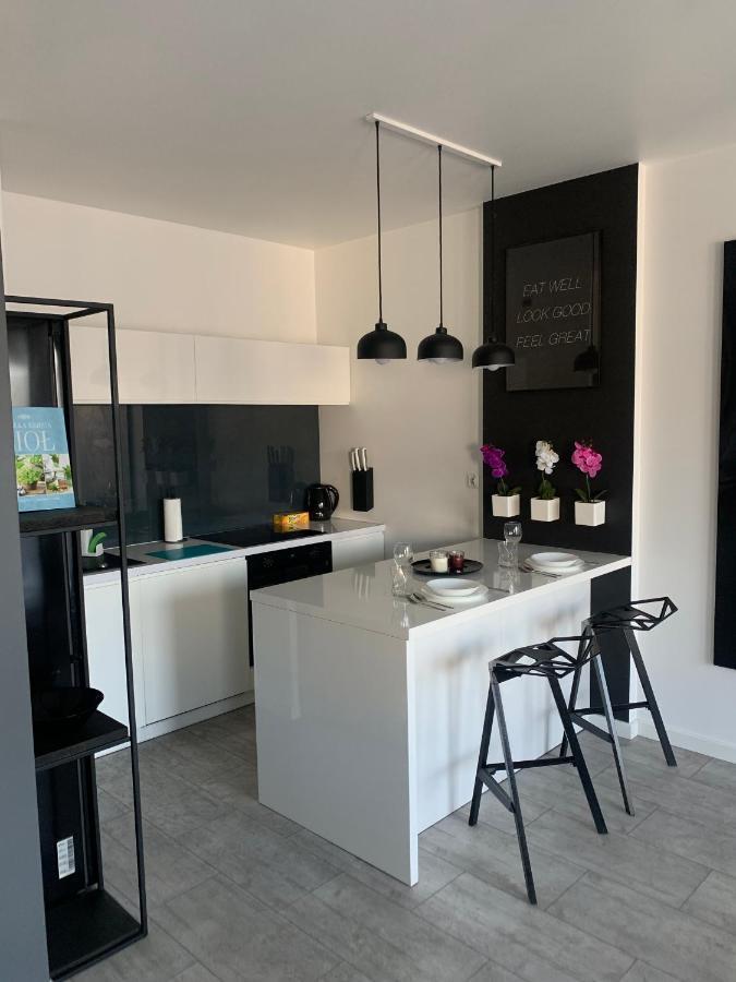 Ferienwohnung Two-Levels Penthouse With A Garden In The City Center Łódź Exterior foto